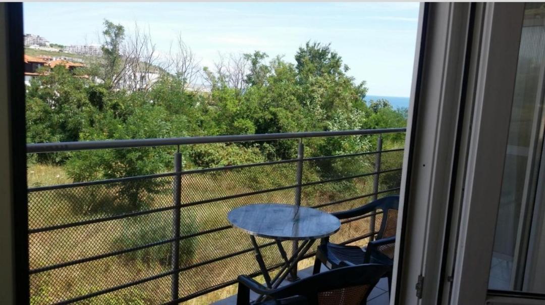 Rose Apartment On The Beach เบียลา ภายนอก รูปภาพ